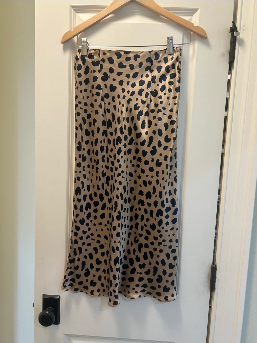 Leopard Print 100% silk Midi Skirt - Tan/Black